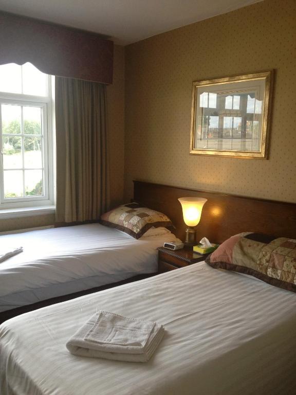 The Royal Standard Guest House Virginia Water Rom bilde